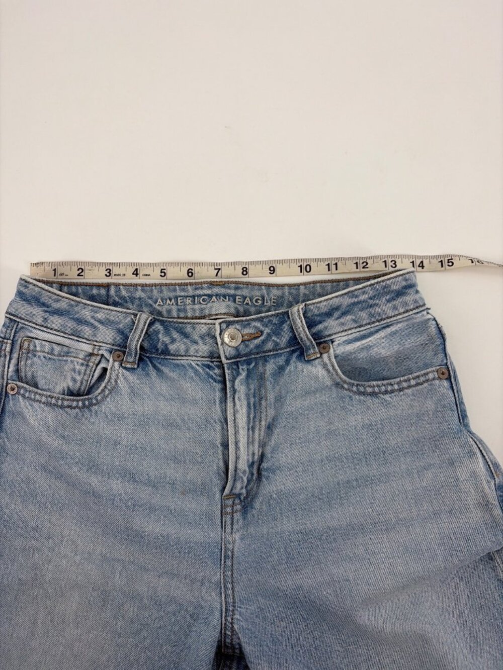 American Eagle Womens Mom Jeans Size 4 Light Wash High Rise Straight Fit Coastal - Picture 8 of 10